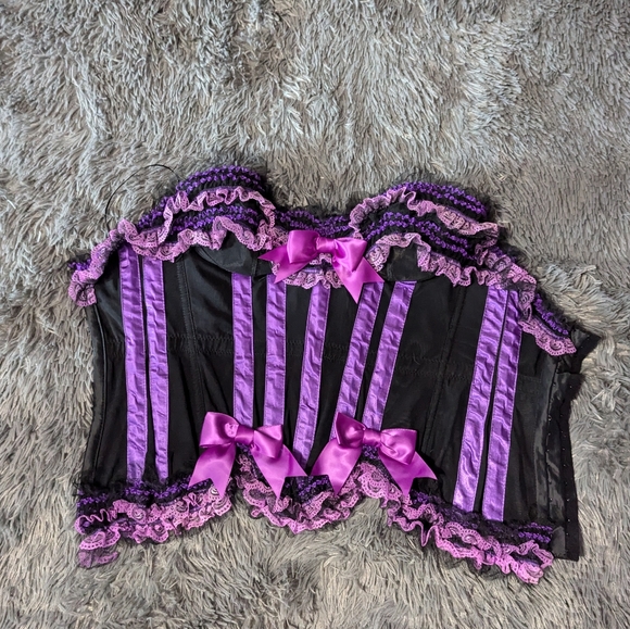 RARE Mystery House Purple Corset Carousel Witch Costume EUC XS - Picture 9 of 13